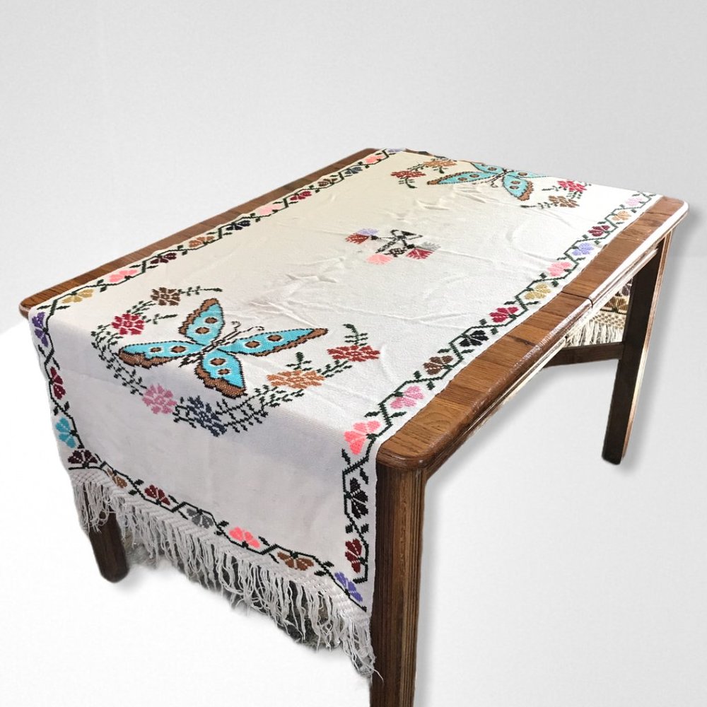 VTG Butterfly Embroidered Tapestry Wall 76 x 31